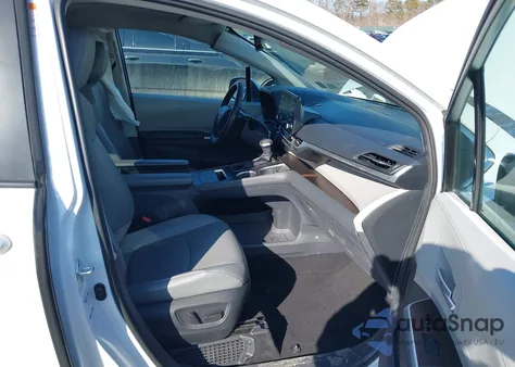 2022 Toyota Sienna Xle z USA, uszkodzony, nr VIN 5TDYSKFC0NS044241